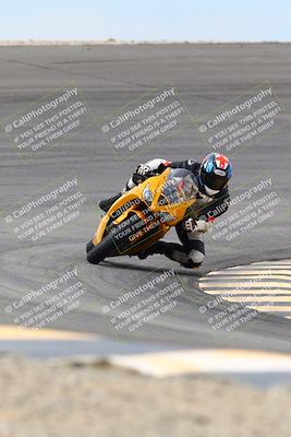 media/Mar-13-2022-SoCal Trackdays (Sun) [[112cf61d7e]]/Bowl Exit (1110am)/